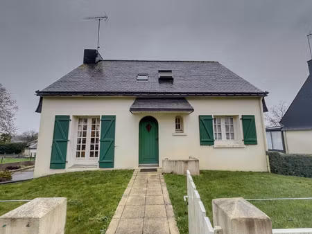 maison en coeur de ville idéalement placée.
