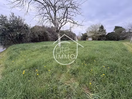 vente terrain à batir 770 m² à la force (24130)  30 000 €