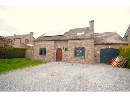 magnifique villa 3ch avec grande terrasse  jardin et garage