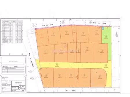 parc du château - terrain constructible 600 m² (plein sud)