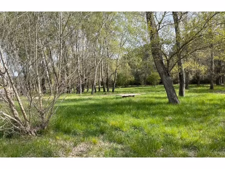 vente terrain 943 m² à salernes (83690)  115 000 €