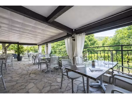 vente locaux professionnels 137 m² à cabris (06530)  130 000 €