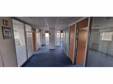 vente locaux professionnels 5 pièces 140 m² à strasbourg (67000)  224 588 €