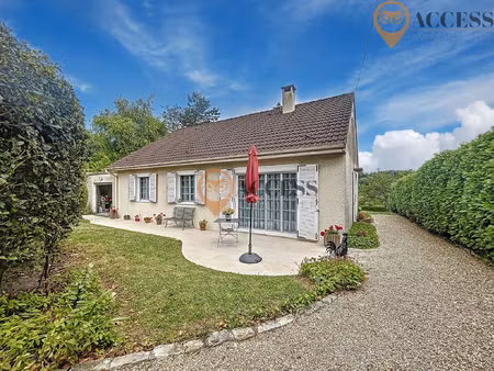 groslay - charmante maison édifiée sur une belle parcelle  d