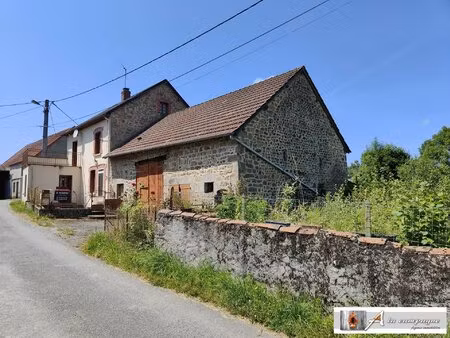 charmant ensemble immobilier dans les combrailles