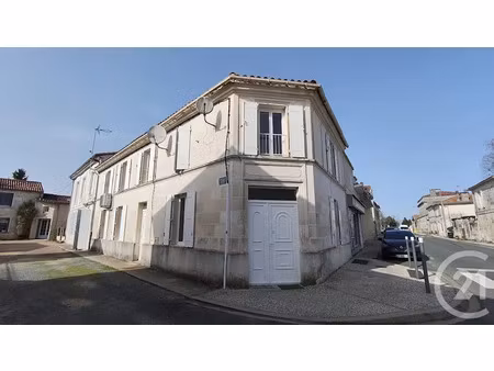 vente immeuble à thenac (17460)  199 000 €