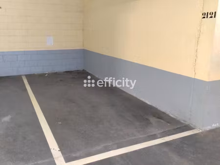 vente parking 11.825 m² à rueil-malmaison (92500)  14 400 €