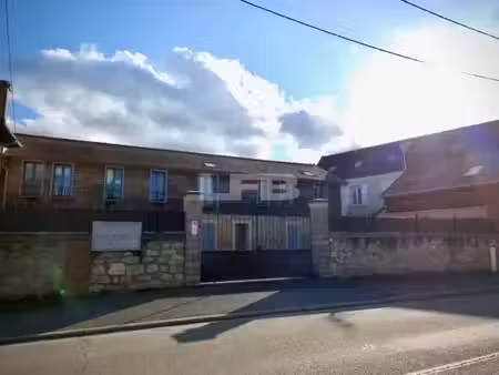 vente locaux professionnels 0 pièces 251.7 m² à précy-sur-oise (60460)  728 000 €