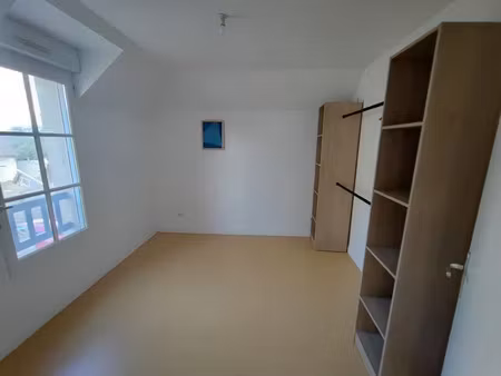 location appartement 2 pièces 35 m² à laval (53000)  570 €