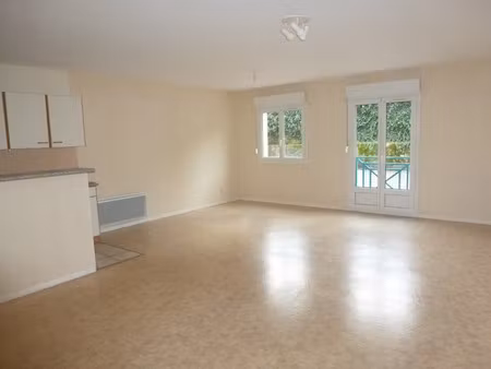 location appartement 3 pièces 74.14 m² à chaumont (52000)  530 €