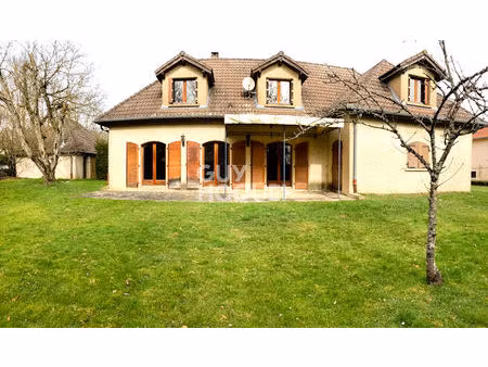 vaste maison traditionnelle ars - laquenexy ( 186 m²)  proche mercy !