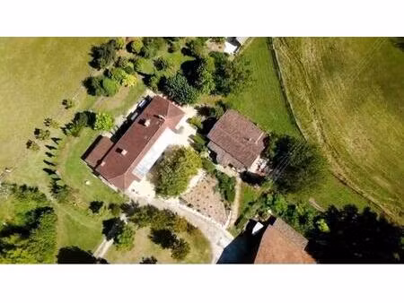 domaine de caractère rénové - 40 hectares - lot et garonne
