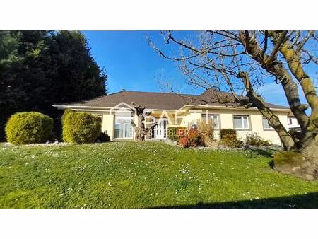 spacieuse maison de plain-pied idéalement située