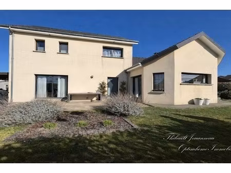 maison récente aux prestations de qualité