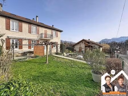 maison au calme  vue montagnes  secteur résidentiel