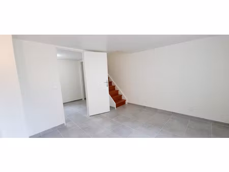 maison de type f2 a louer