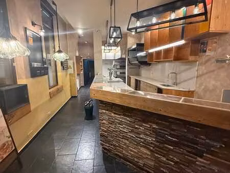 local commercial à louer à saint-gilles