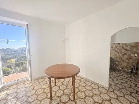 location appartement 2 pièces 38.23 m² à vence (06140)  825 €