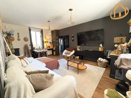 location appartement 3 pièces 75 m² à vichy (03200)  895 €