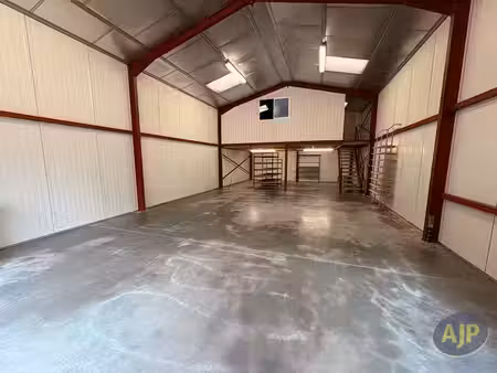 location locaux professionnels 0 pièces 137 m² à gujan-mestras (33470)  890 €