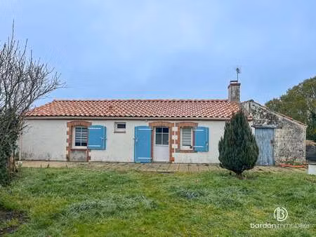 vente maison à soullans (85300) : à vendre / 48m² soullans