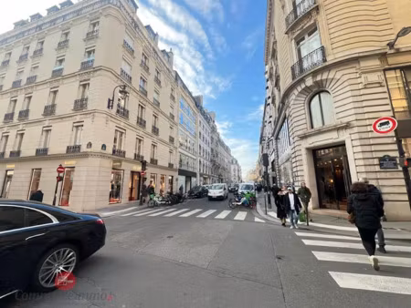 location locaux professionnels 300 m² à paris 8ème (75008)  252 000 €