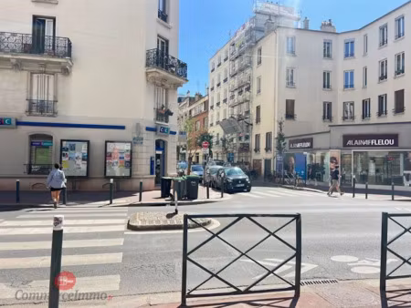 location locaux professionnels 30 m² à saint-mande (94160)  30 000 €