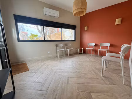 location local commercial  59.00m²  dourdan