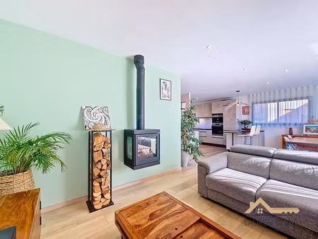 maison contemporaine très récente de 98m²