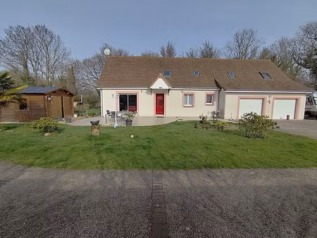 maison à vendre 7 pièces ()