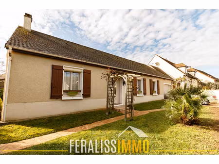 maison familiale de plain-pied  4 chambres  jardin plein su