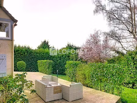 maison chaleureuse de 6 pièce(s) 174 m2