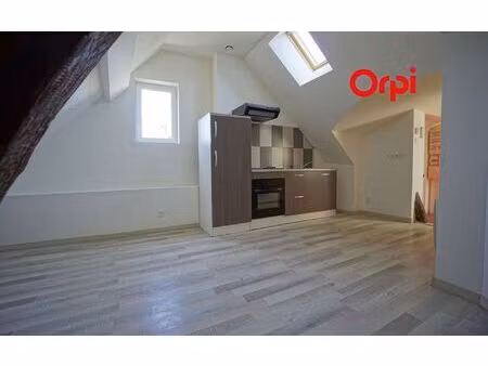 location appartement  m² t-3 à bernay  484 €