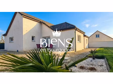 a vendre en exclusivite a chevigny en valiere  maison de 2018 à