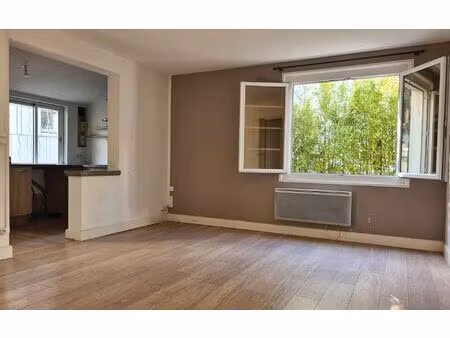 maison royan m² t-3 à vendre  279 600 €