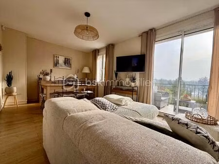 maison de 73 m² à camon