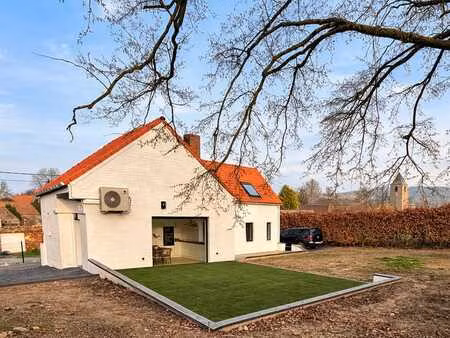 maison charmante  économe en énergie