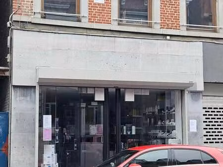 rez commercial de 95m² à jemeppe sur meuse à coté parking
