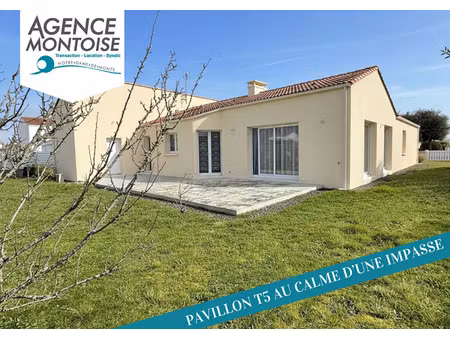 vente maison à notre-dame-de-monts (85690) : à vendre / 125m² notre-dame-de-monts