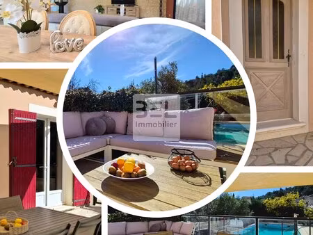 maison familiale de plain-pied  avec piscine