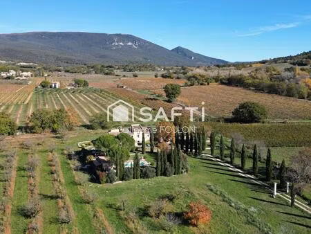 propriété du xviii siècle rénovée avec pigeonnier et vues exceptionnelles