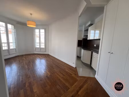 rive gauche - appartement deux pièces de 37m²