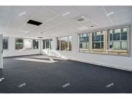 vente bureau villepinte 166 m²
