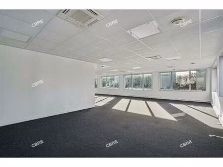 vente bureau villepinte 276 m²