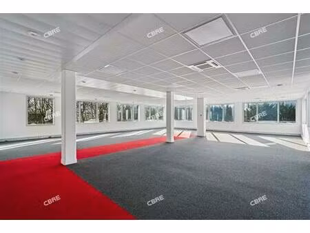 vente bureau villepinte 599 m²