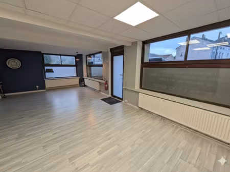 à louer local commercial 60 m² – 775 € |sierck-les-bains