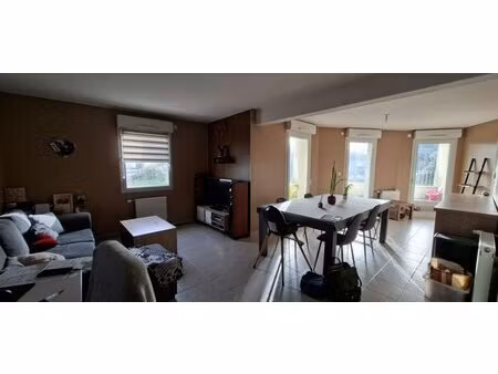 à louer appartement 69 m² – 800 € |gorges