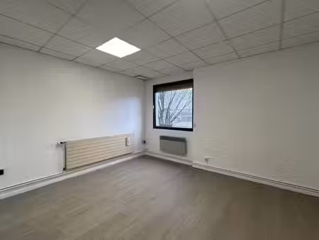 à louer local commercial 215 m² – 2 510 € |souffelweyersheim