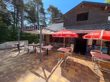 vente commerce 2 pièces 81 m² andon (06750)