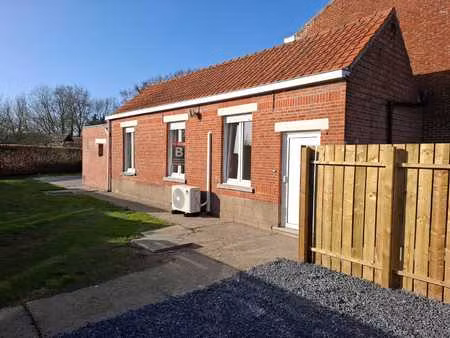 huis te huur in geel met 1 slaapkamer